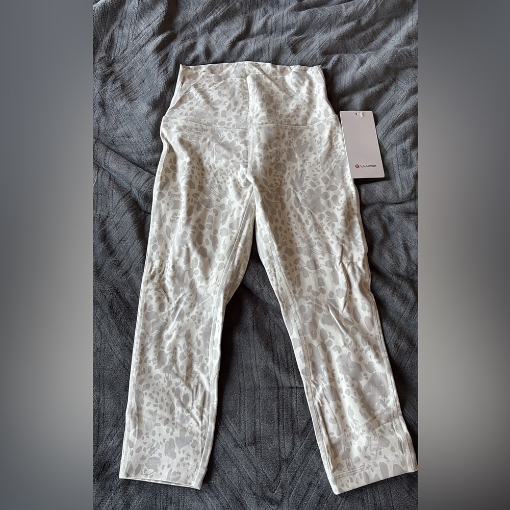 lululemon athletica White leopard Patterned Leggings